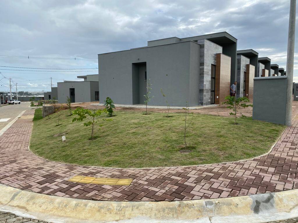 Casa à venda com 3 quartos, 59m² - Foto 9