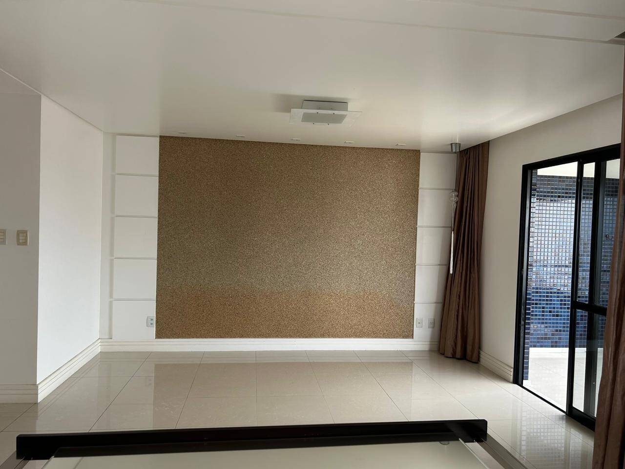 Apartamento à venda e aluguel com 3 quartos, 192m² - Foto 19
