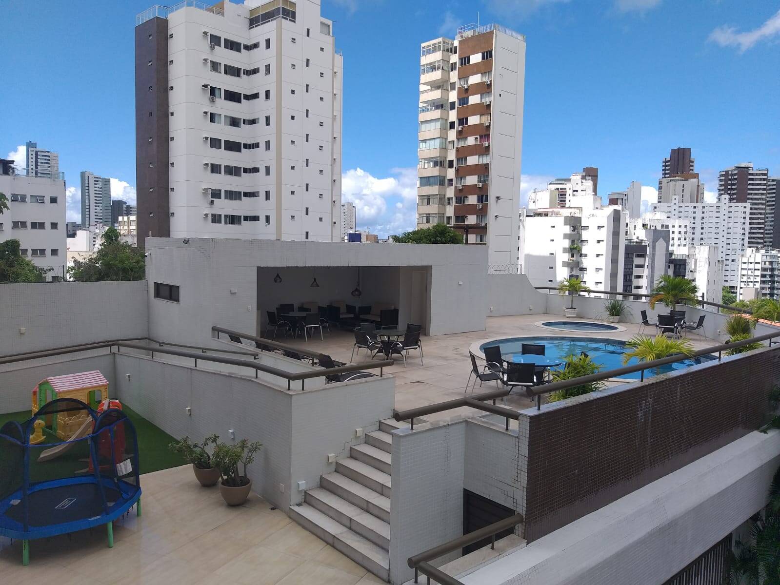 Apartamento, 4 quartos, 272 m² - Foto 2