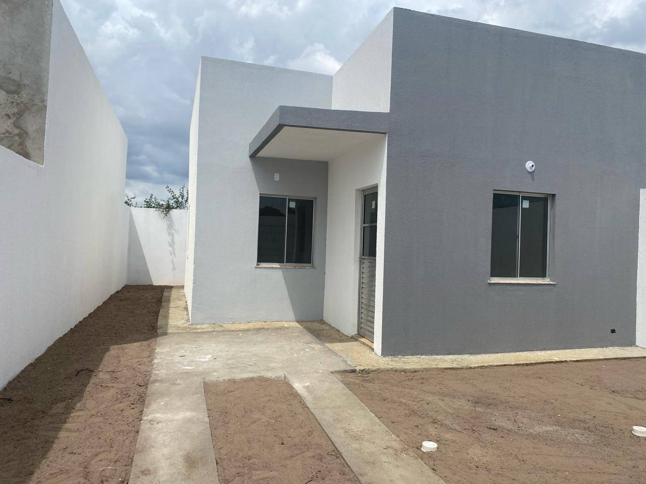 Casa, 2 quartos, 52 m² - Foto 1
