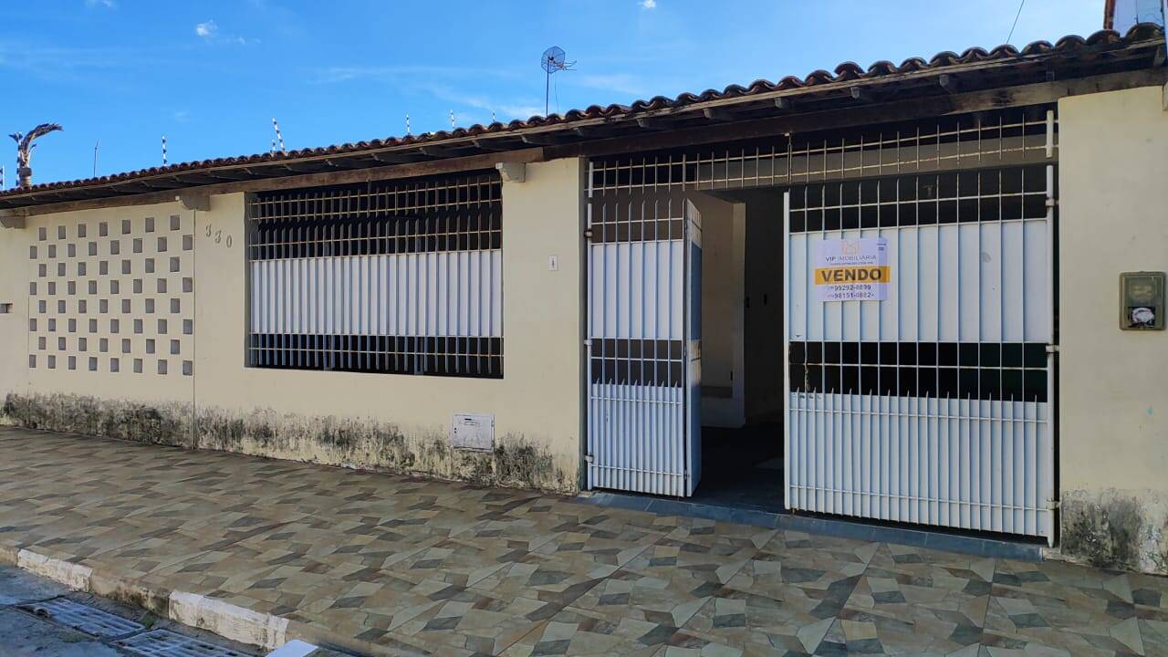 Casa, 3 quartos - Foto 2