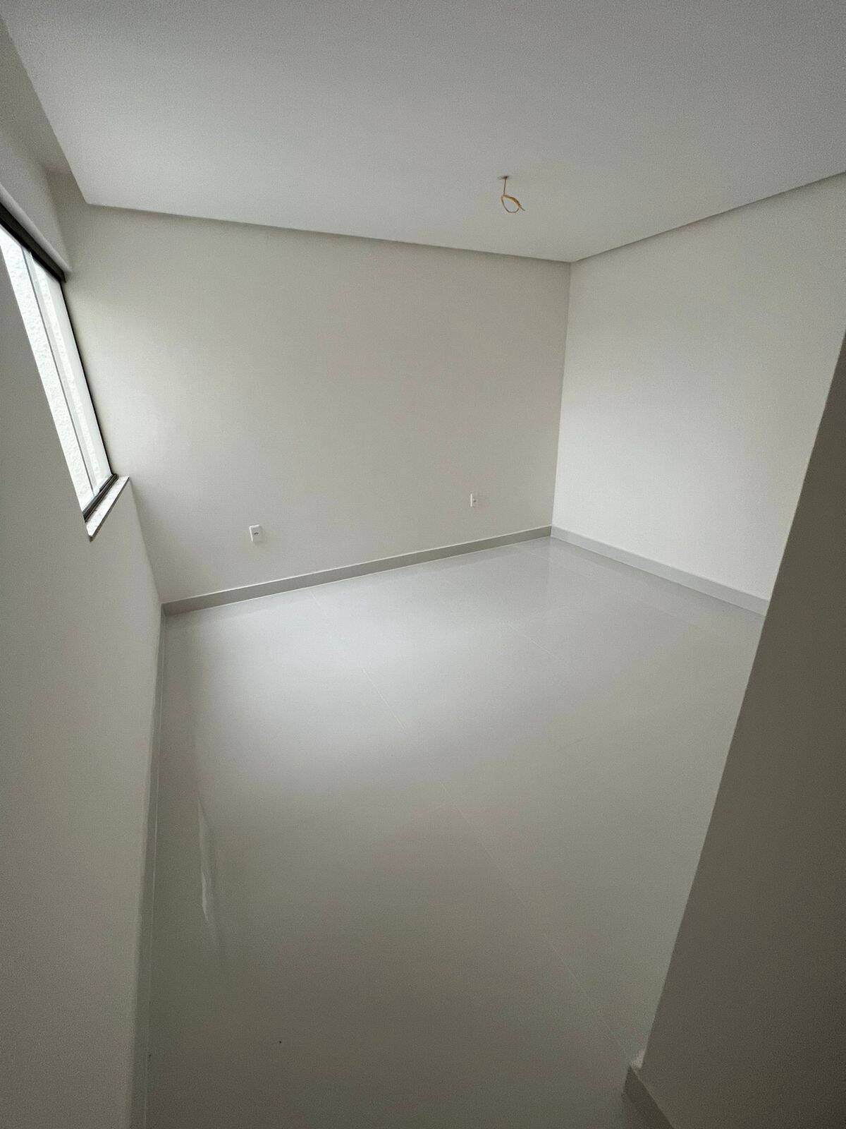 Casa à venda com 3 quartos, 172m² - Foto 9