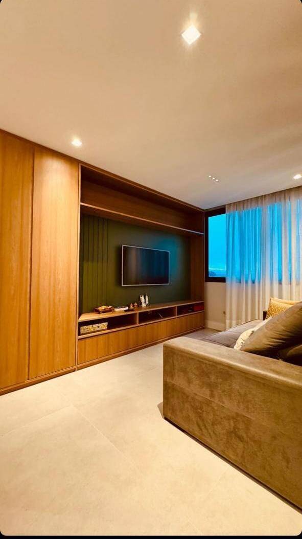 Casa, 4 quartos, 290 m² - Foto 2