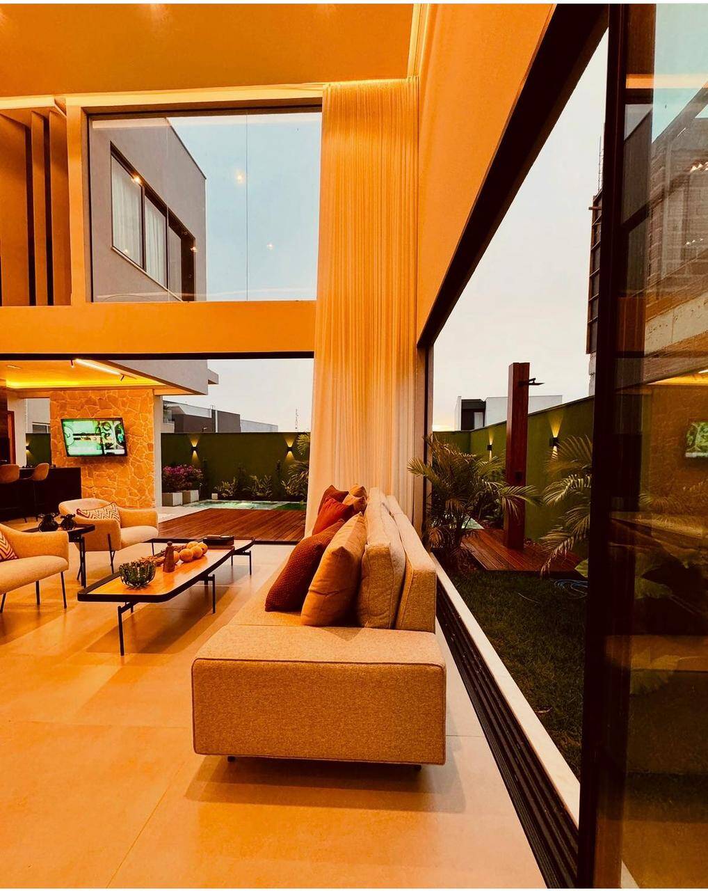 Casa, 4 quartos, 290 m² - Foto 9