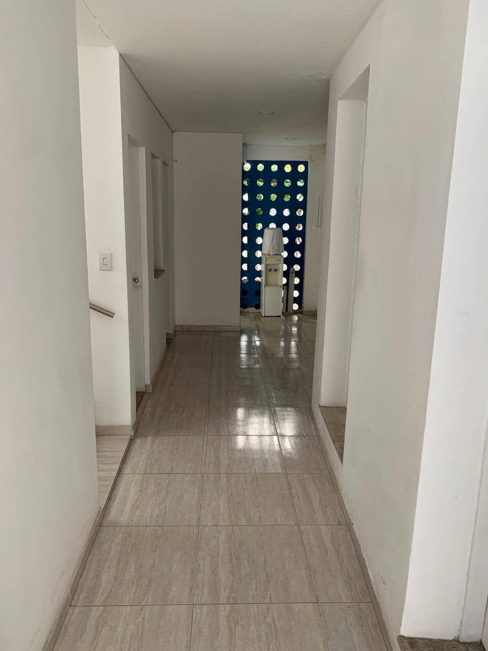 Casa à venda com 6 quartos, 753m² - Foto 4