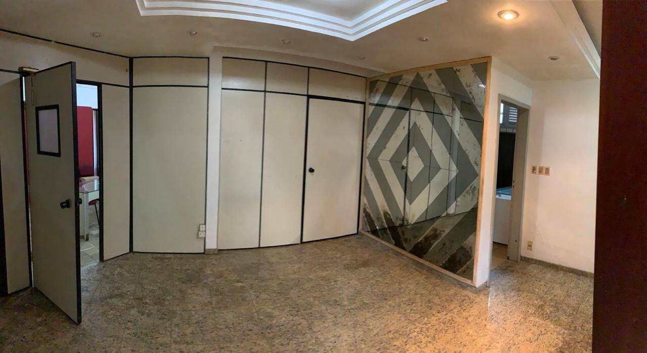 Casa à venda com 6 quartos, 753m² - Foto 8