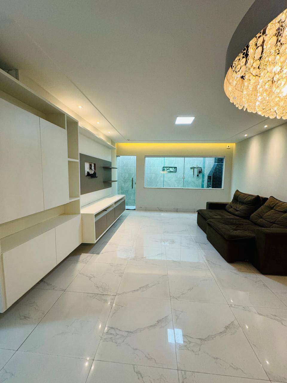 Casa à venda com 2 quartos, 50m² - Foto 4