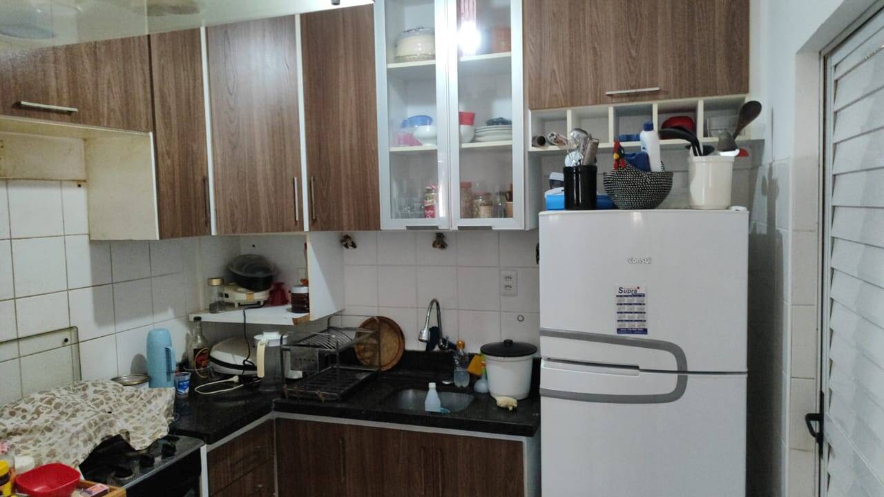 Casa à venda e aluguel com 3 quartos, 165m² - Foto 16