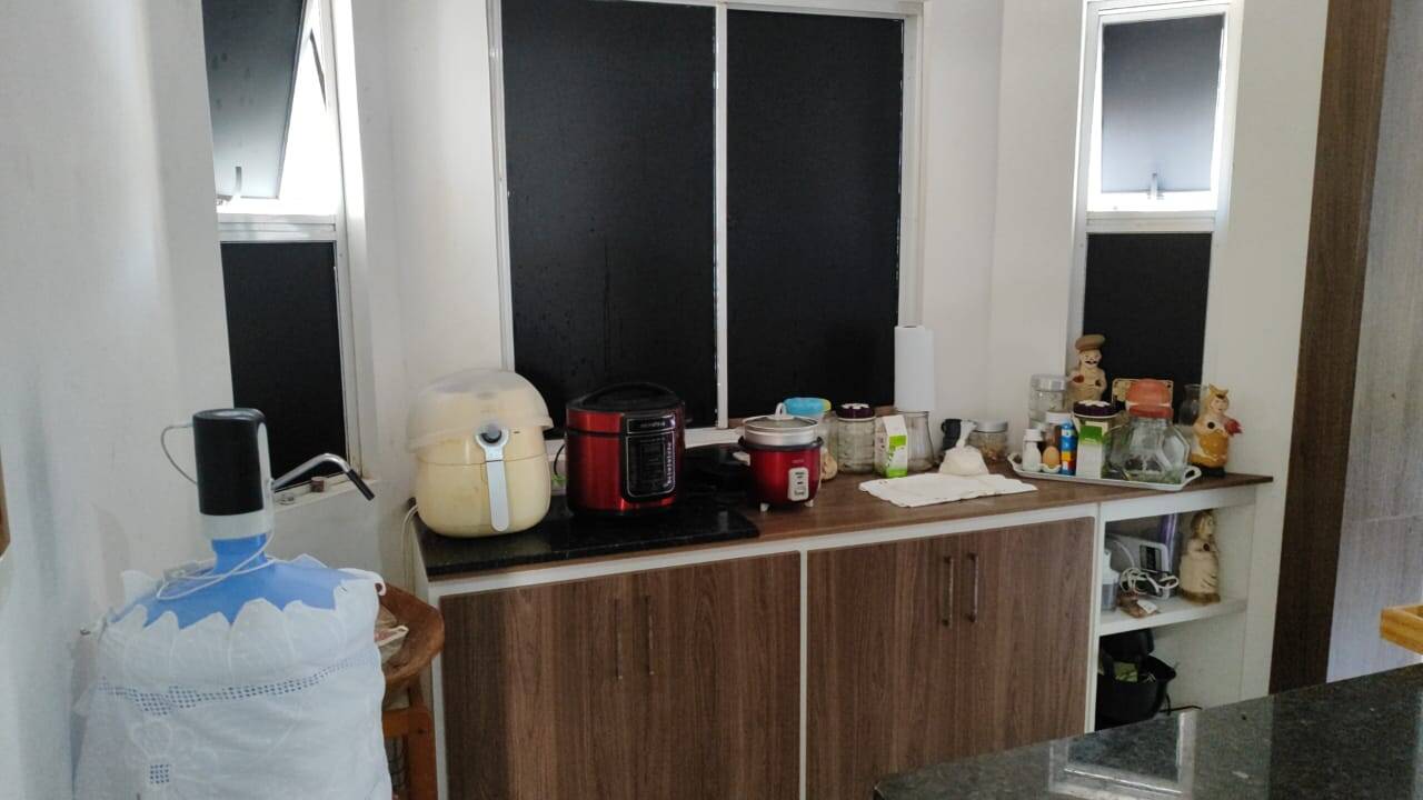 Casa à venda e aluguel com 3 quartos, 165m² - Foto 18