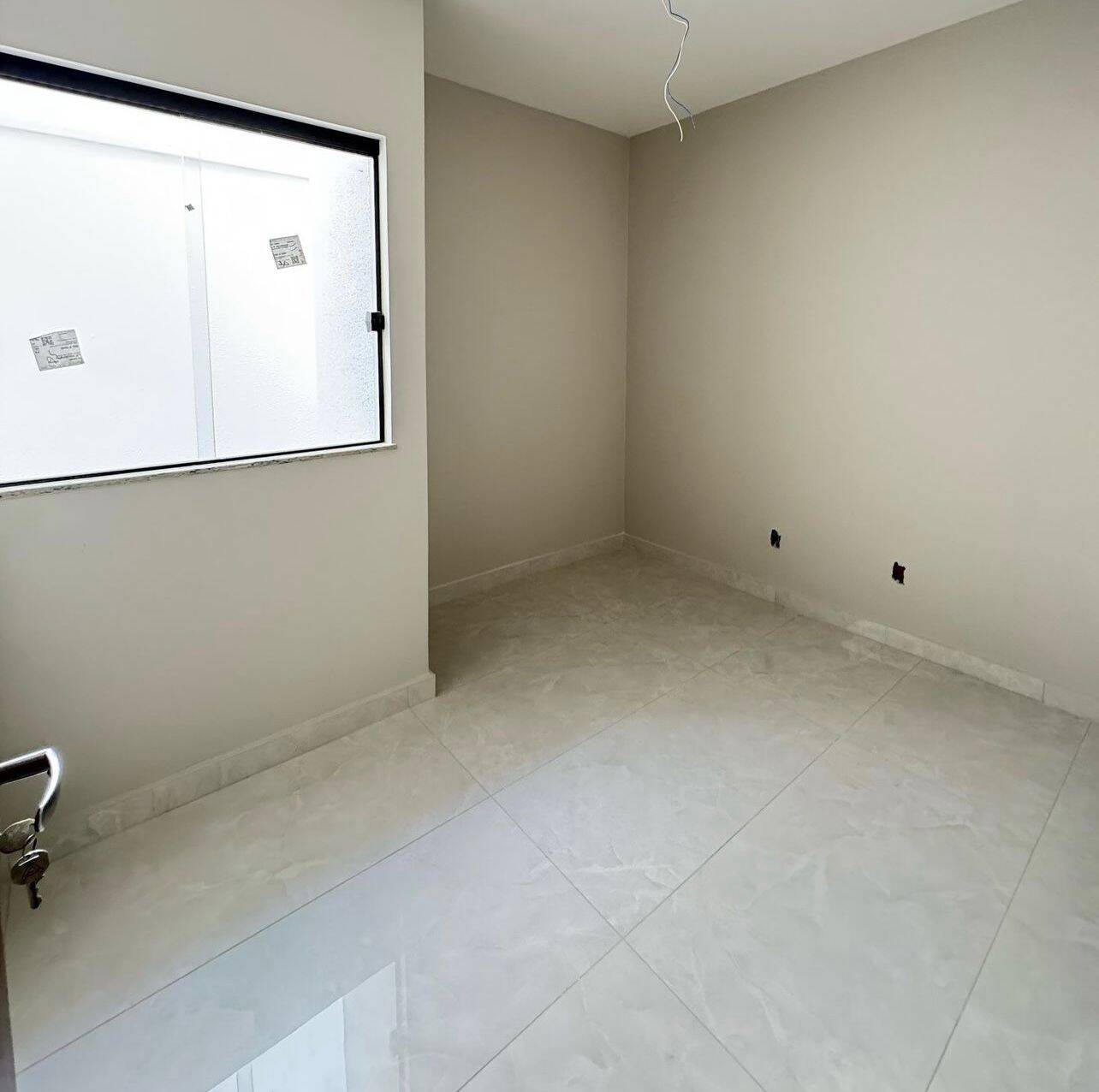 Casa, 3 quartos, 77 m² - Foto 2