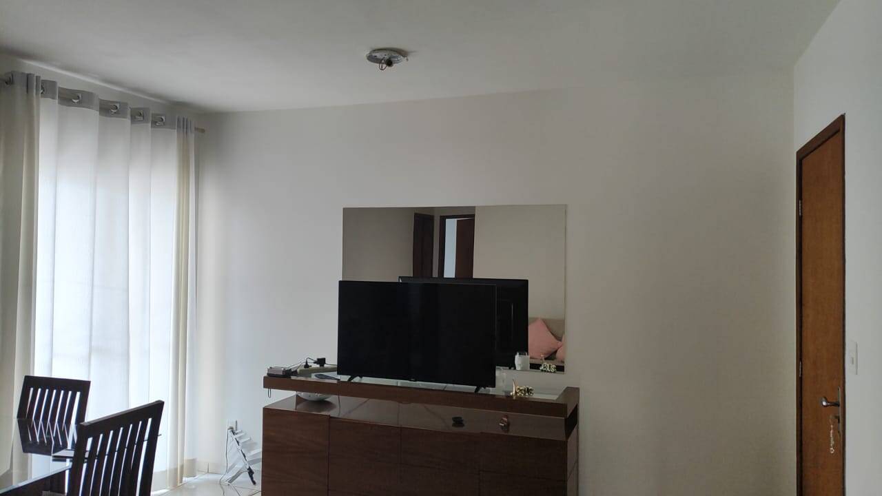 Casa à venda com 2 quartos, 53m² - Foto 3