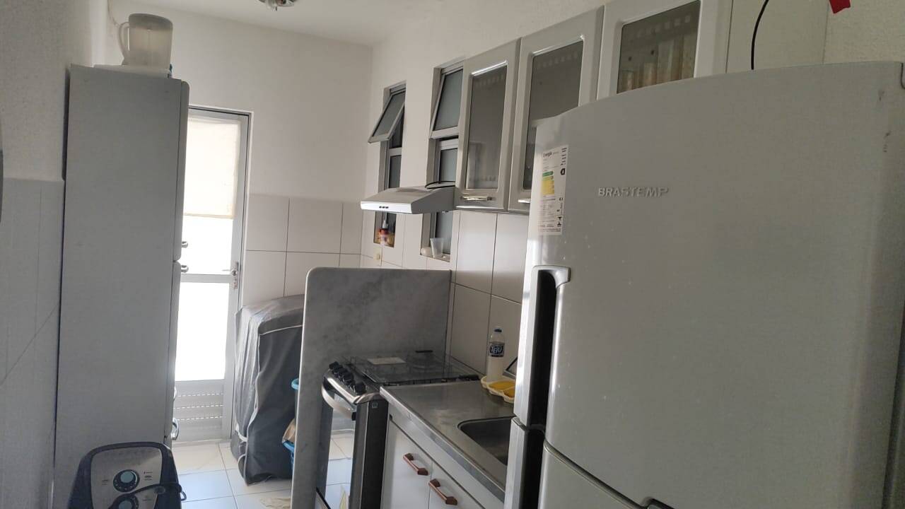 Casa à venda com 2 quartos, 53m² - Foto 4