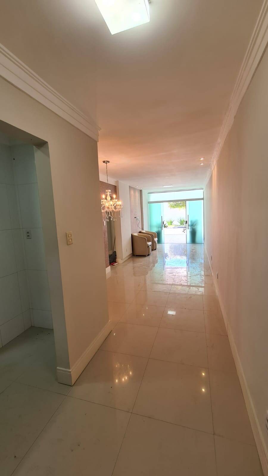 Casa à venda com 3 quartos, 142m² - Foto 14