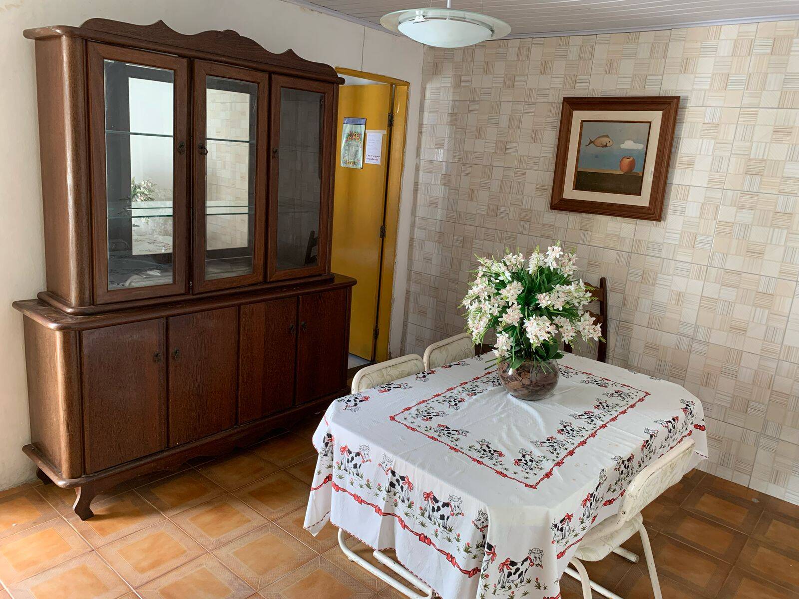 Casa à venda com 3 quartos, 200m² - Foto 2
