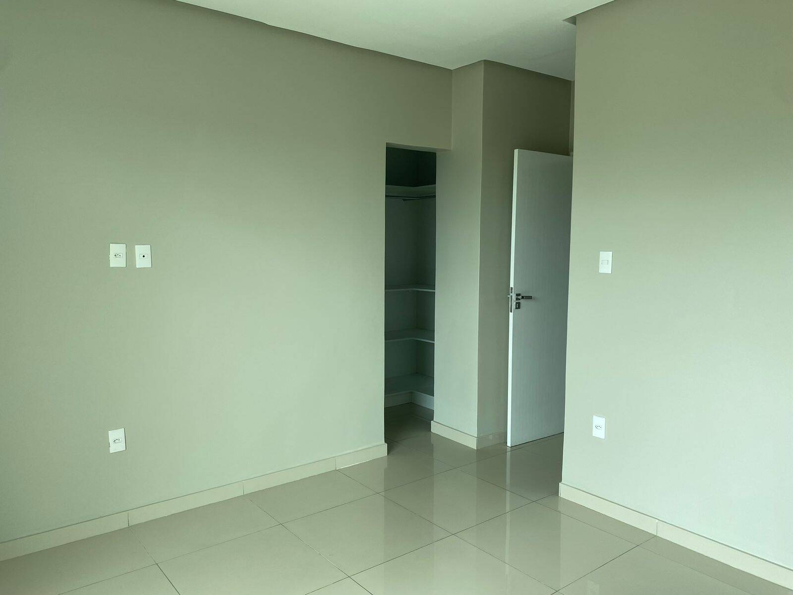 Casa à venda e aluguel com 3 quartos - Foto 13