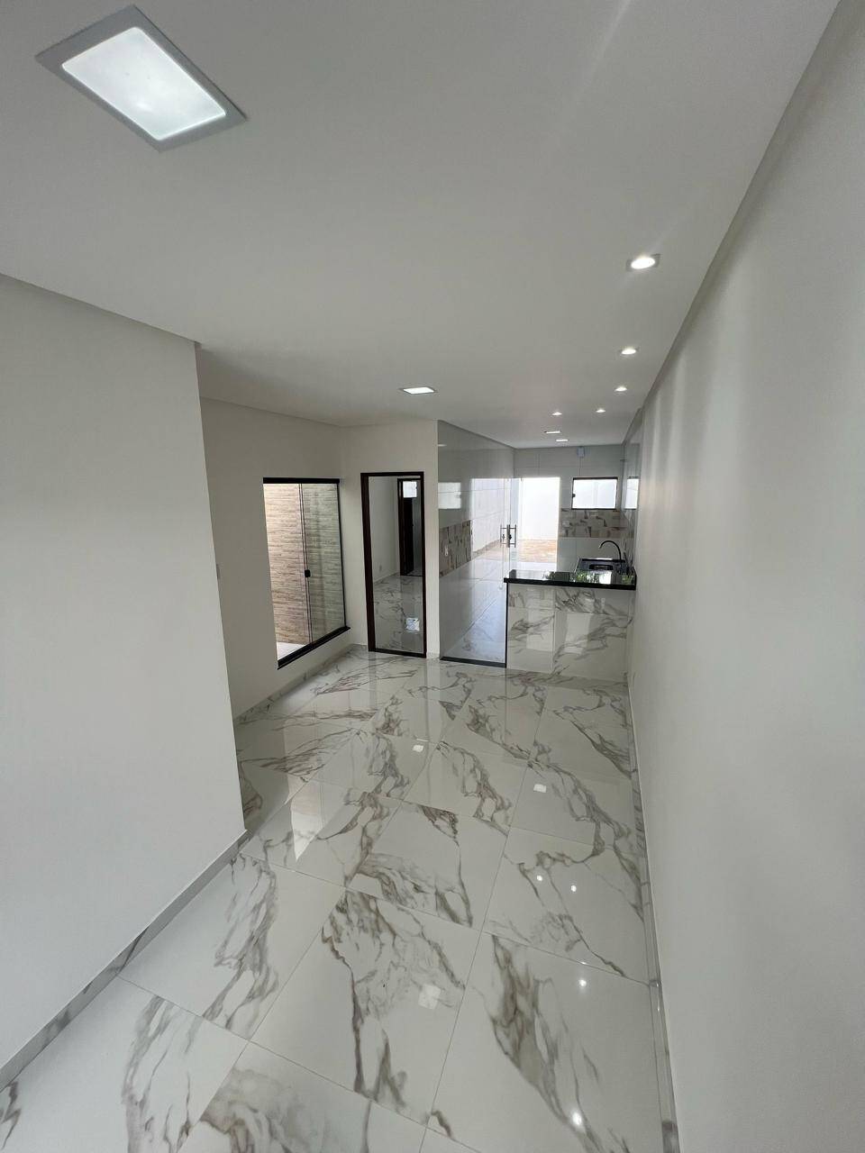 Casa à venda com 2 quartos, 69m² - Foto 12