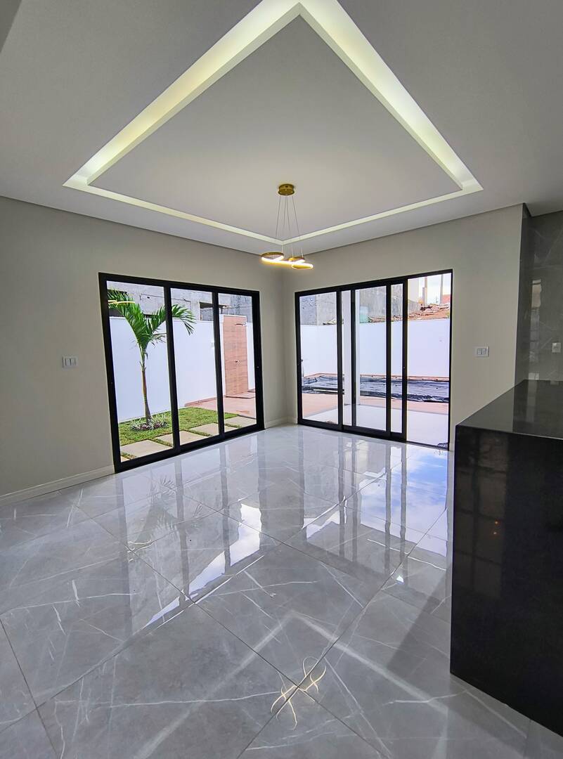 Casa à venda com 3 quartos, 190m² - Foto 6