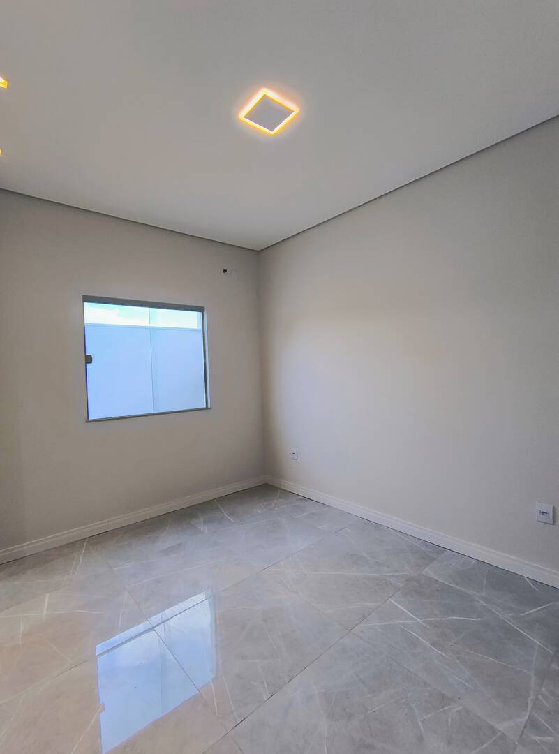 Casa à venda com 3 quartos, 190m² - Foto 12