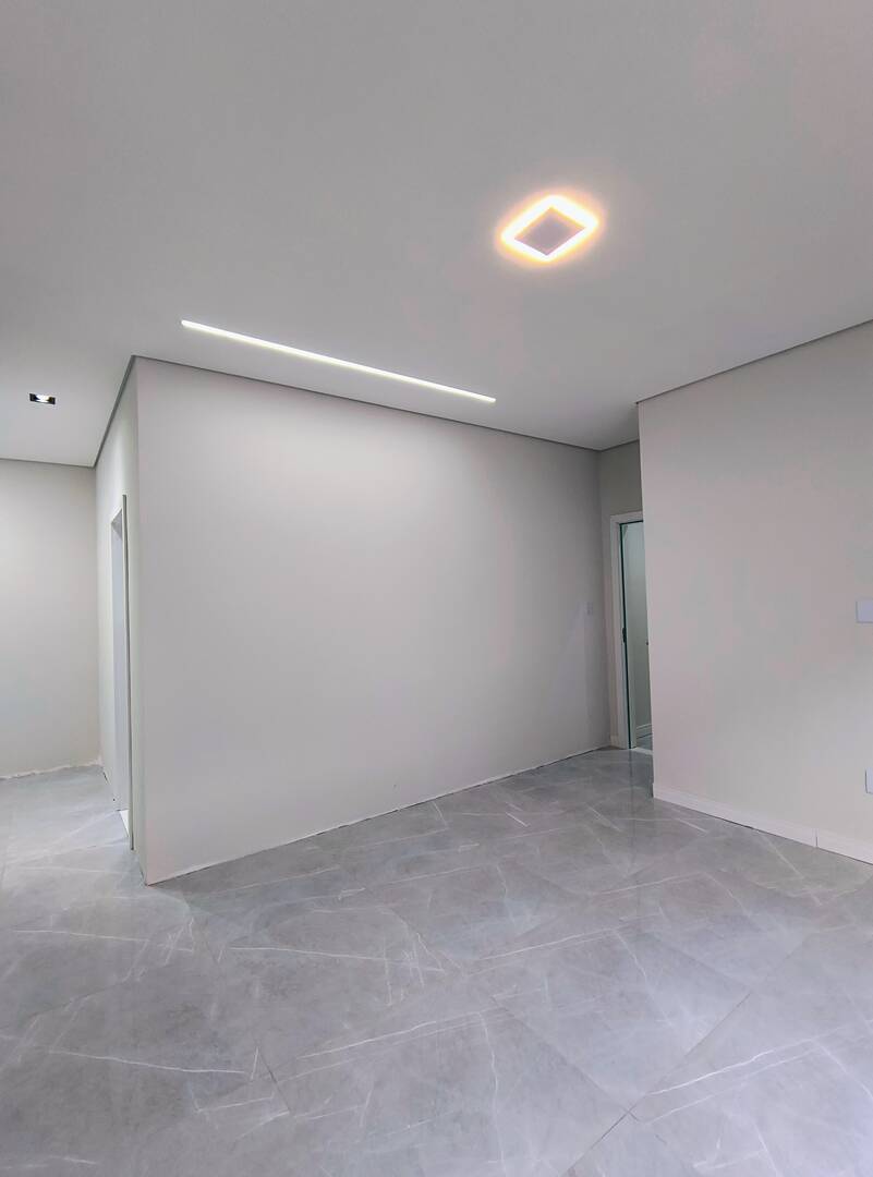 Casa à venda com 3 quartos, 190m² - Foto 17