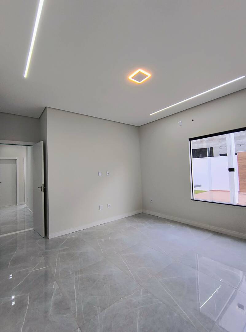 Casa à venda com 3 quartos, 190m² - Foto 20