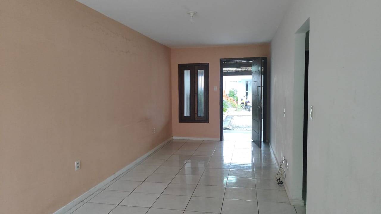 Casa para alugar com 3 quartos - Foto 1