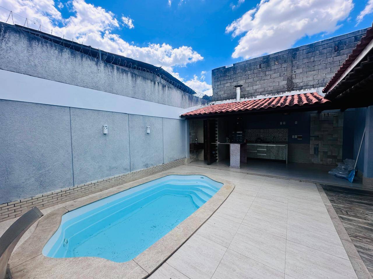 Casa para alugar com 3 quartos - Foto 4