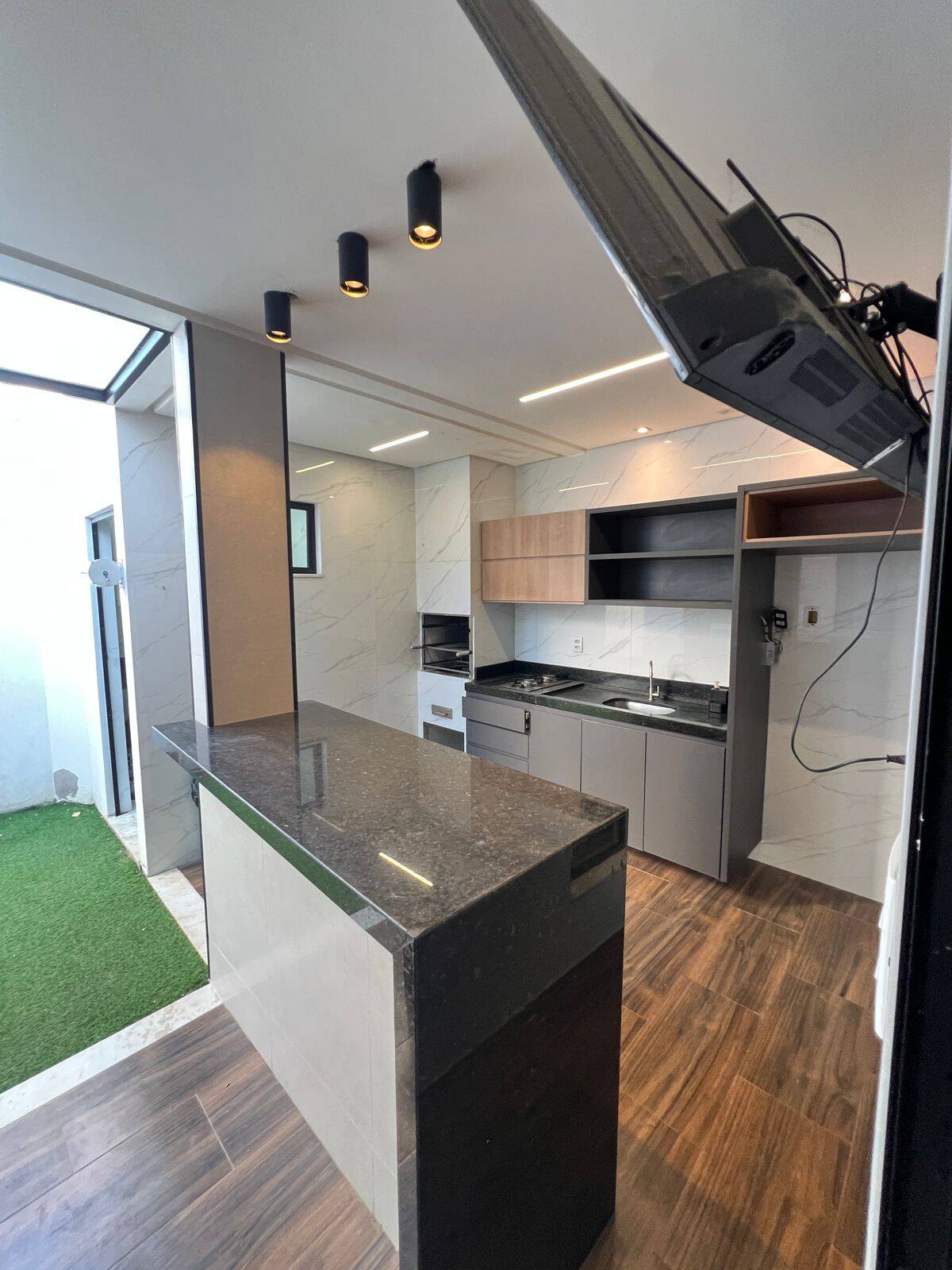 Casa à venda com 3 quartos, 100m² - Foto 6
