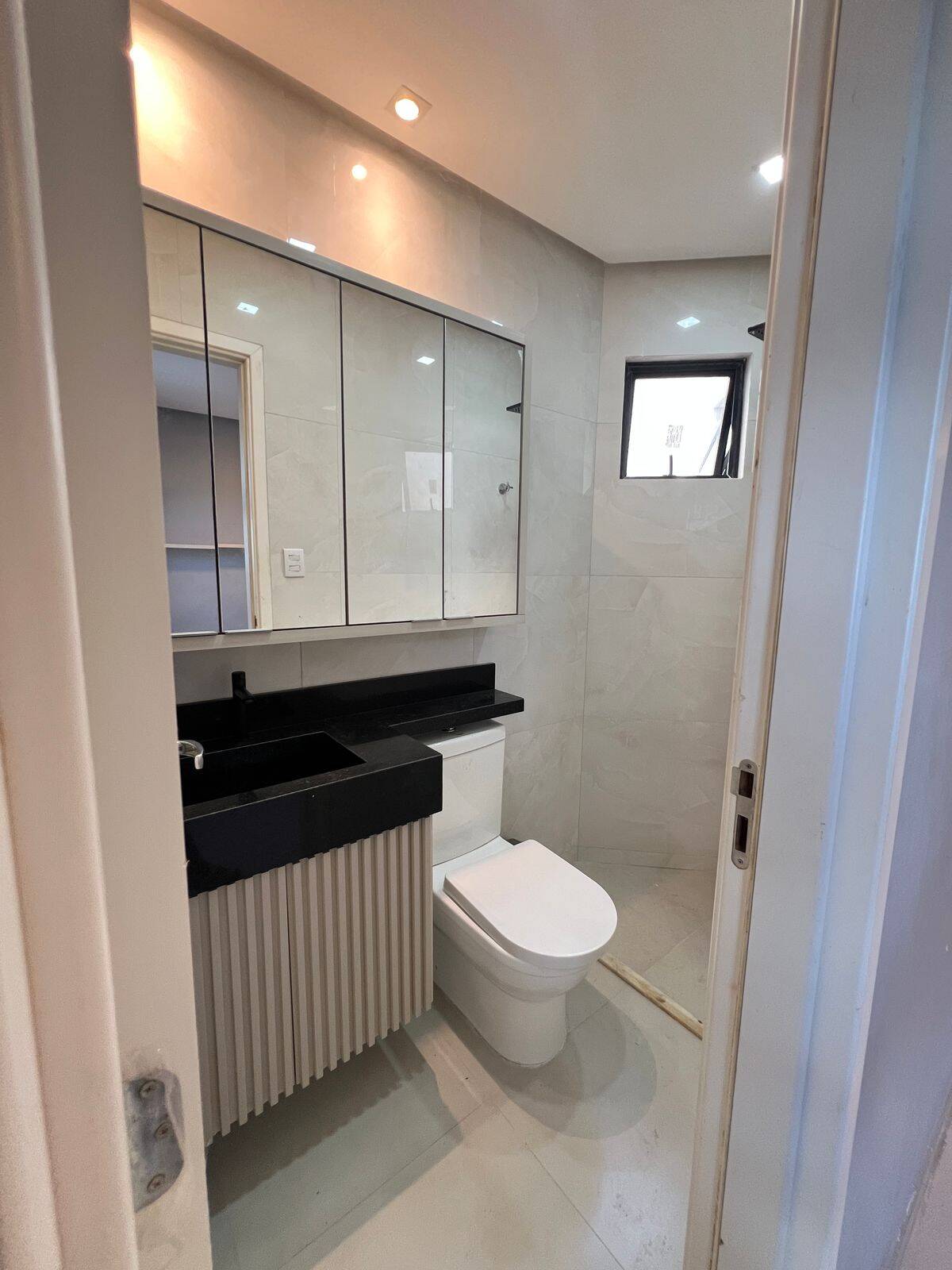 Casa à venda com 3 quartos, 100m² - Foto 8