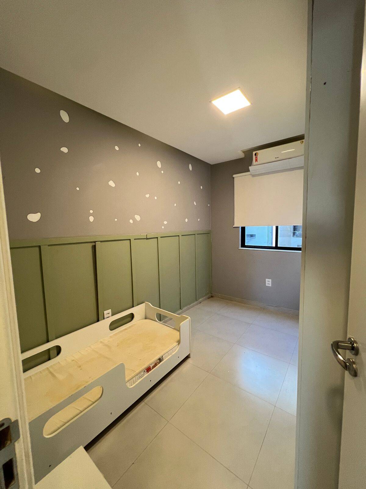 Casa à venda com 3 quartos, 100m² - Foto 7