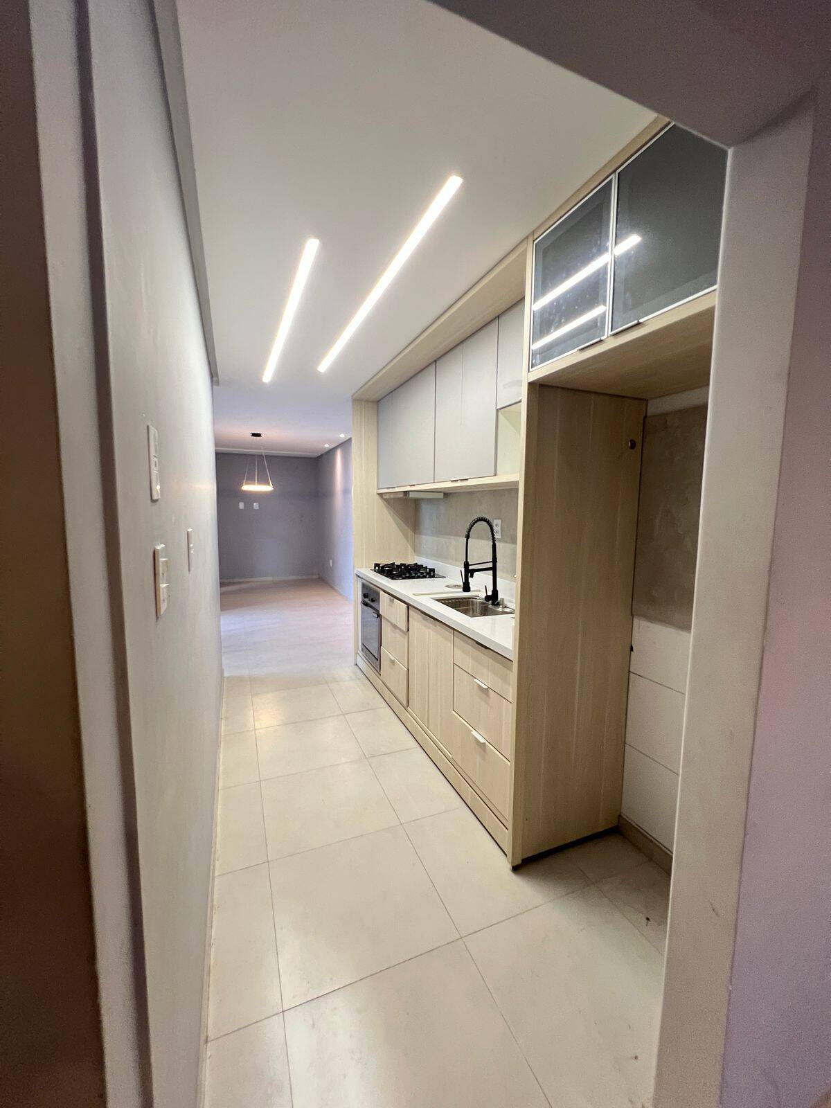 Casa à venda com 3 quartos, 100m² - Foto 11
