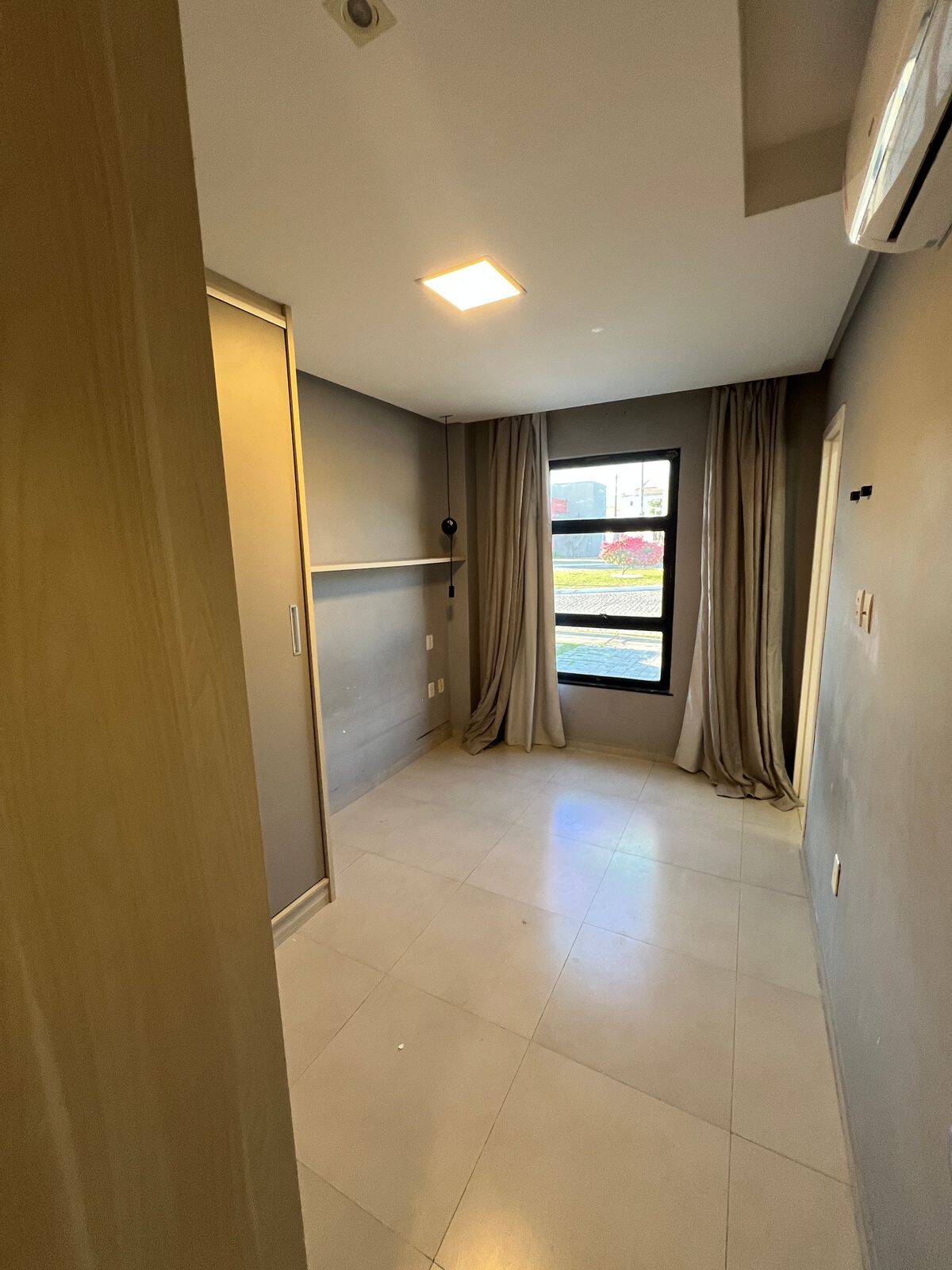 Casa à venda com 3 quartos, 100m² - Foto 13