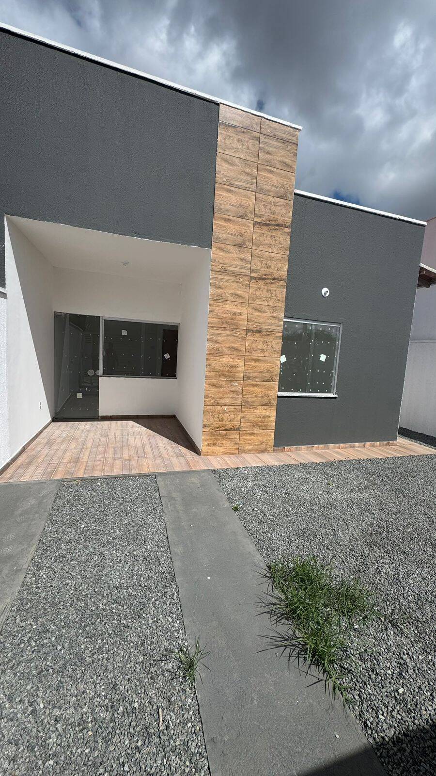 Casa à venda com 2 quartos, 60m² - Foto 1