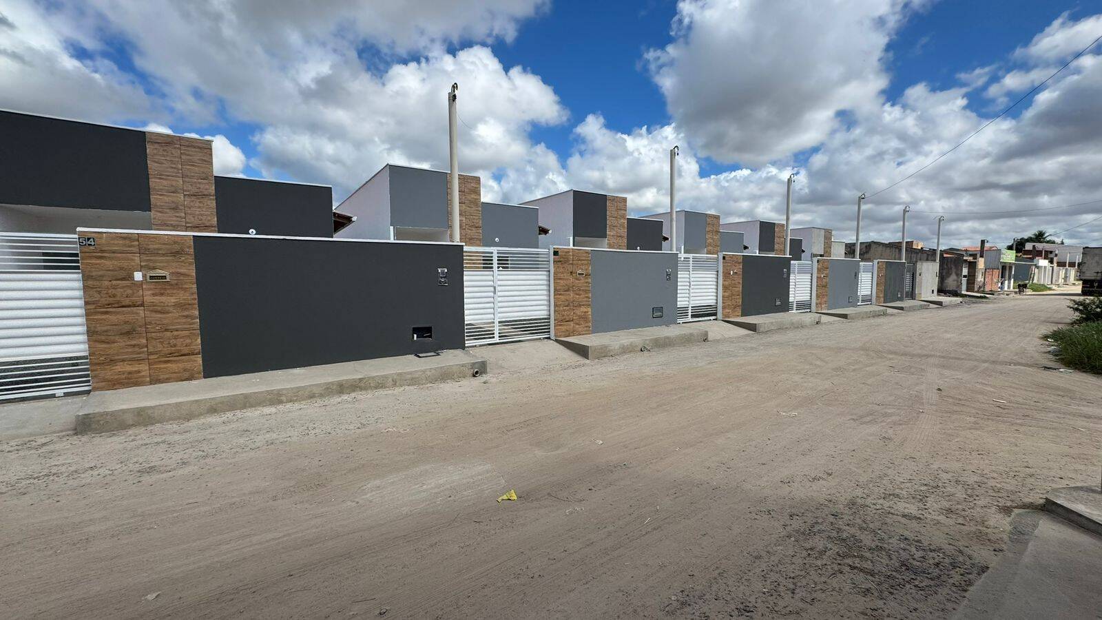 Casa à venda com 2 quartos, 60m² - Foto 20