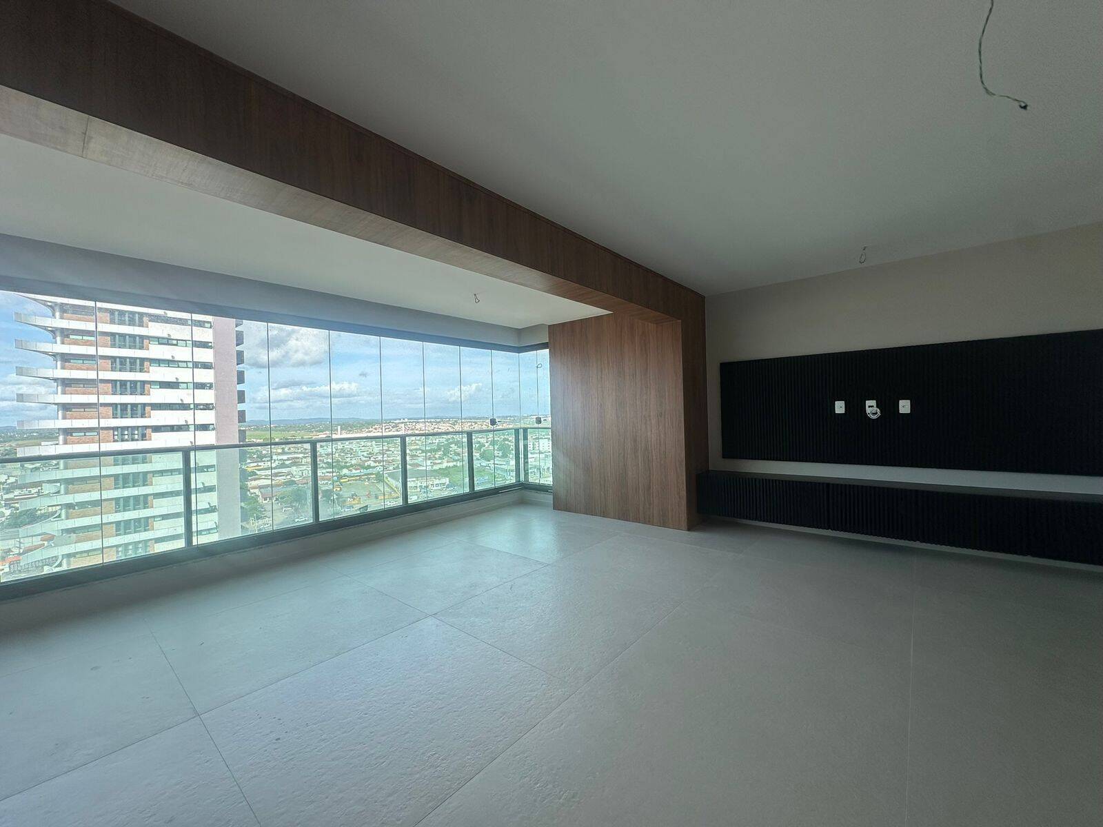 Apartamento à venda e aluguel com 3 quartos, 140m² - Foto 9