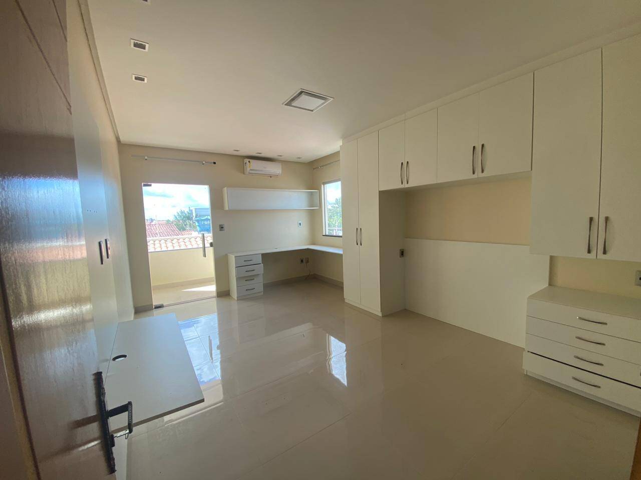 Casa, 4 quartos, 302 m² - Foto 15
