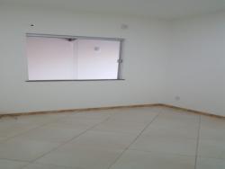Casa para Venda em Feira de Santana - 2
