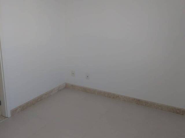 #1398 - Apartamentos para Venda em Feira de Santana - BA - 3