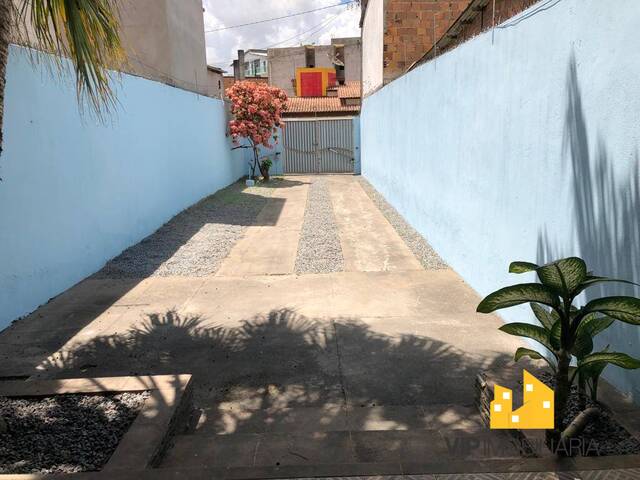 #1817 - Casa para Venda em Feira de Santana - BA - 2