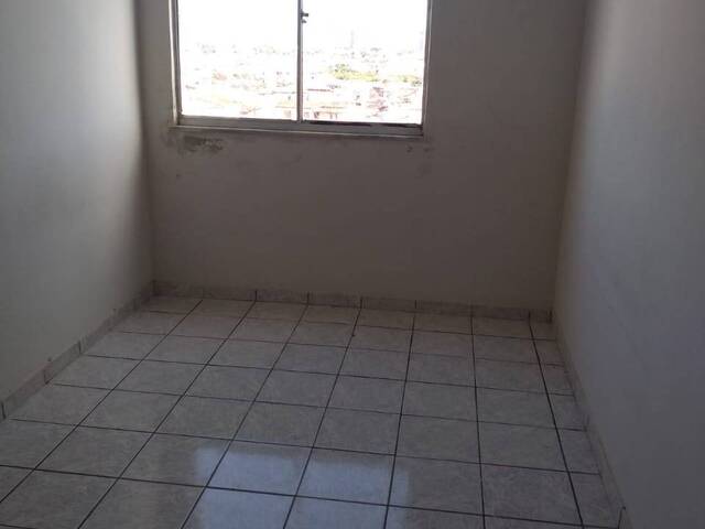Apartamentos para Venda em Feira de Santana - 4