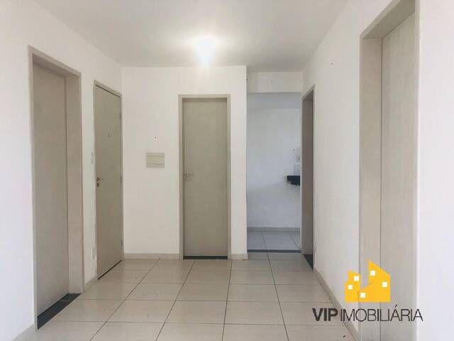 #1946 - Apartamentos para Venda em Feira de Santana - BA - 3