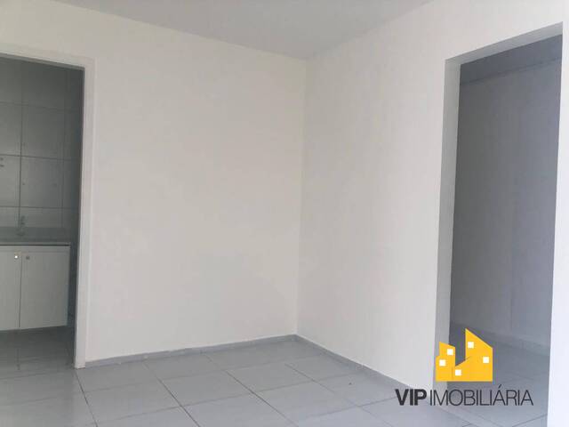 Casa para Venda em Feira de Santana - 5