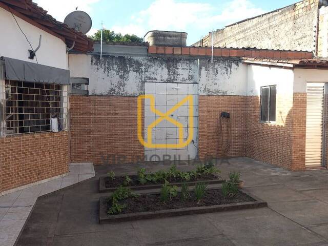 #3128 - Casa para Venda em Feira de Santana - BA - 1