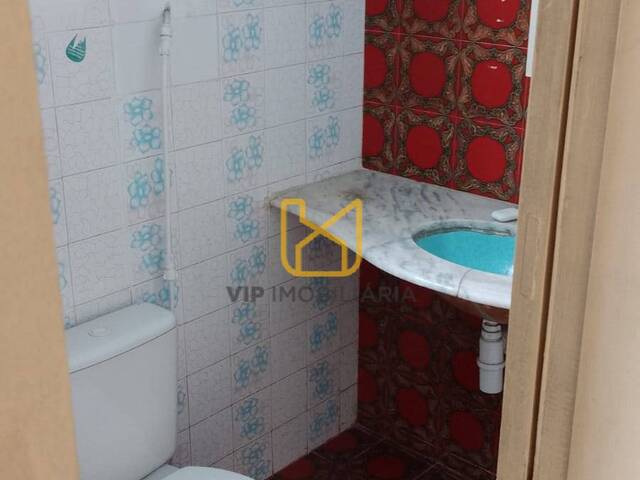 #3130 - Apartamentos para Venda em Feira de Santana - BA - 2
