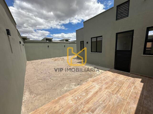 Casa para Venda em Feira de Santana - 5