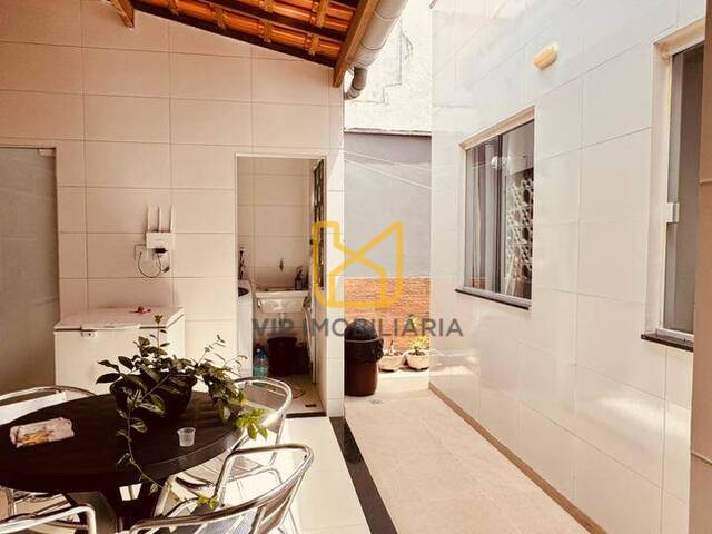 #3411 - Casa para Venda em Feira de Santana - BA