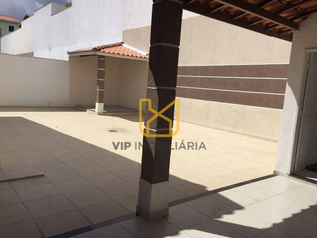 Casa para Venda em Feira de Santana - 5