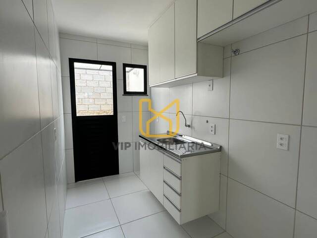 Casa para Venda em Feira de Santana - 4