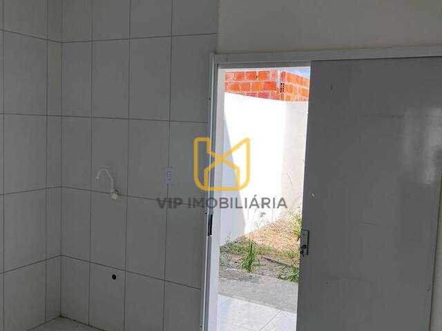 Casa para Venda em Feira de Santana - 4