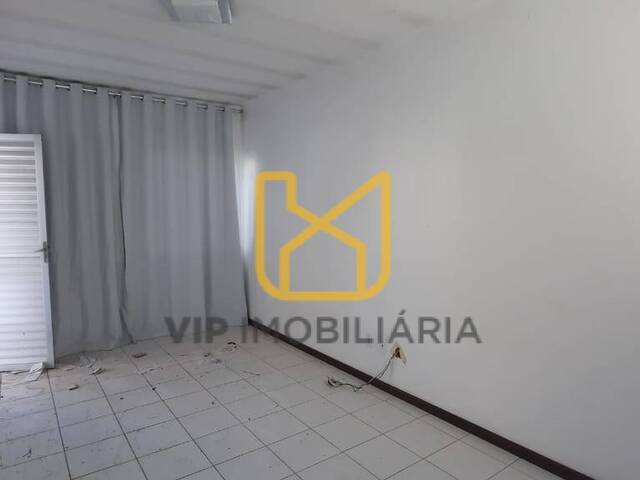 #3550 - Casa para Venda em Feira de Santana - BA - 2