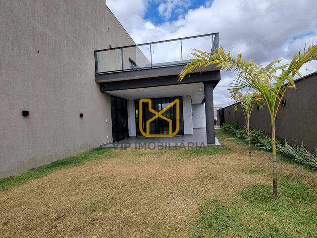 #3556 - Casa para Venda em Feira de Santana - BA - 3